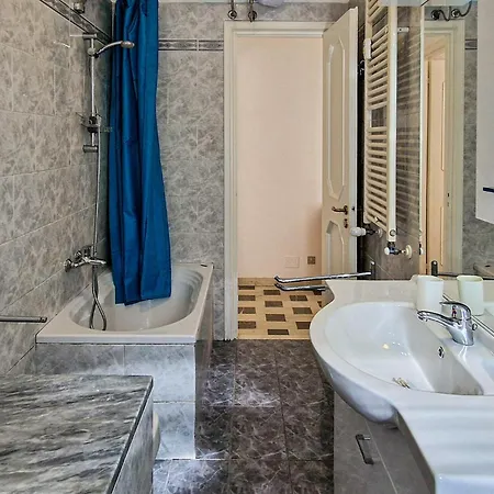 Beautiful Apartment In Recco With Wifi Recco