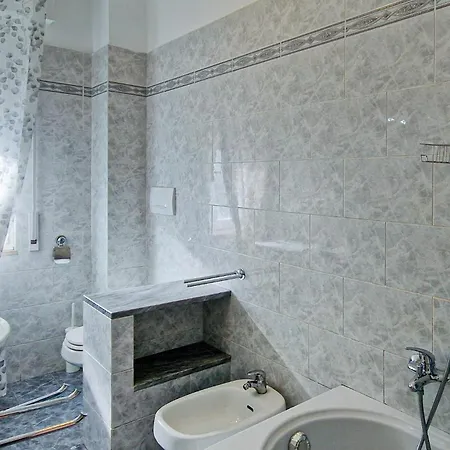 Beautiful In With Wifi Apartment